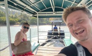 moedebooker i thailand